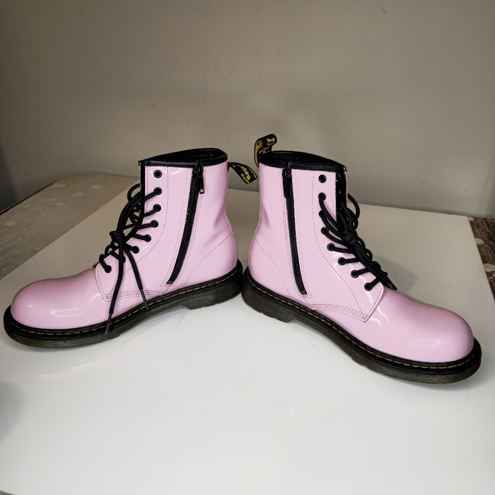 Dr. Martens Light Pink Combat Boots Size 5 - Picture 2 of 10
